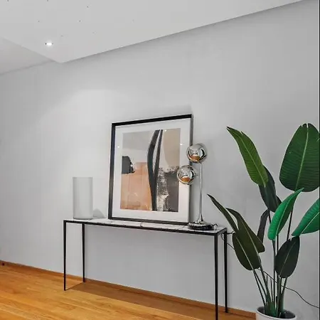 Prestige Living, 2br Luxury Apartment, Koliba Location, Free Parking Apartment Bratislava