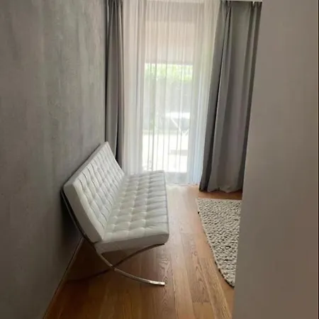 Prestige Living, 2br Luxury Apartment, Koliba Location, Free Parking Apartment