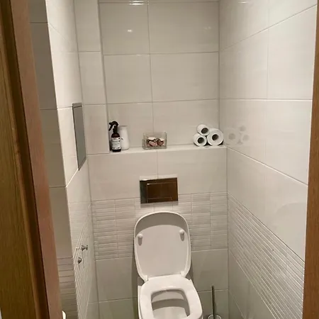 公寓 Prestige Living, 2br Luxury Apartment, Koliba Location, Free Parking 布拉迪斯拉发